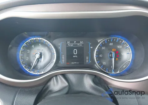 2021 Chrysler Voyager Lx из США, поврежденный, VIN 2C4RC1CGXMR580270